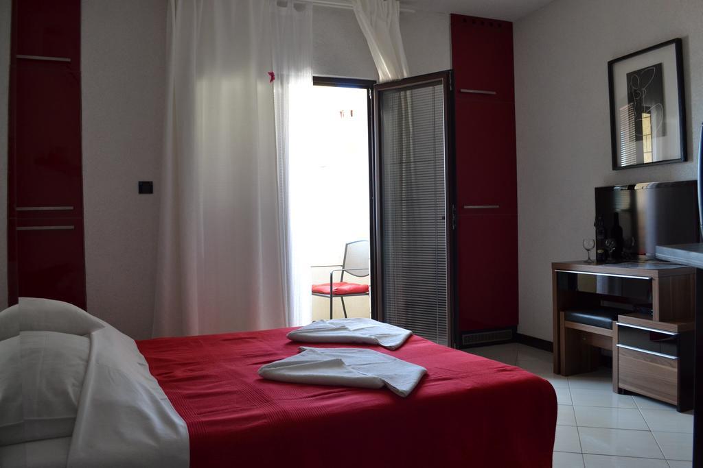 Villa I Karma Tisno Luaran gambar